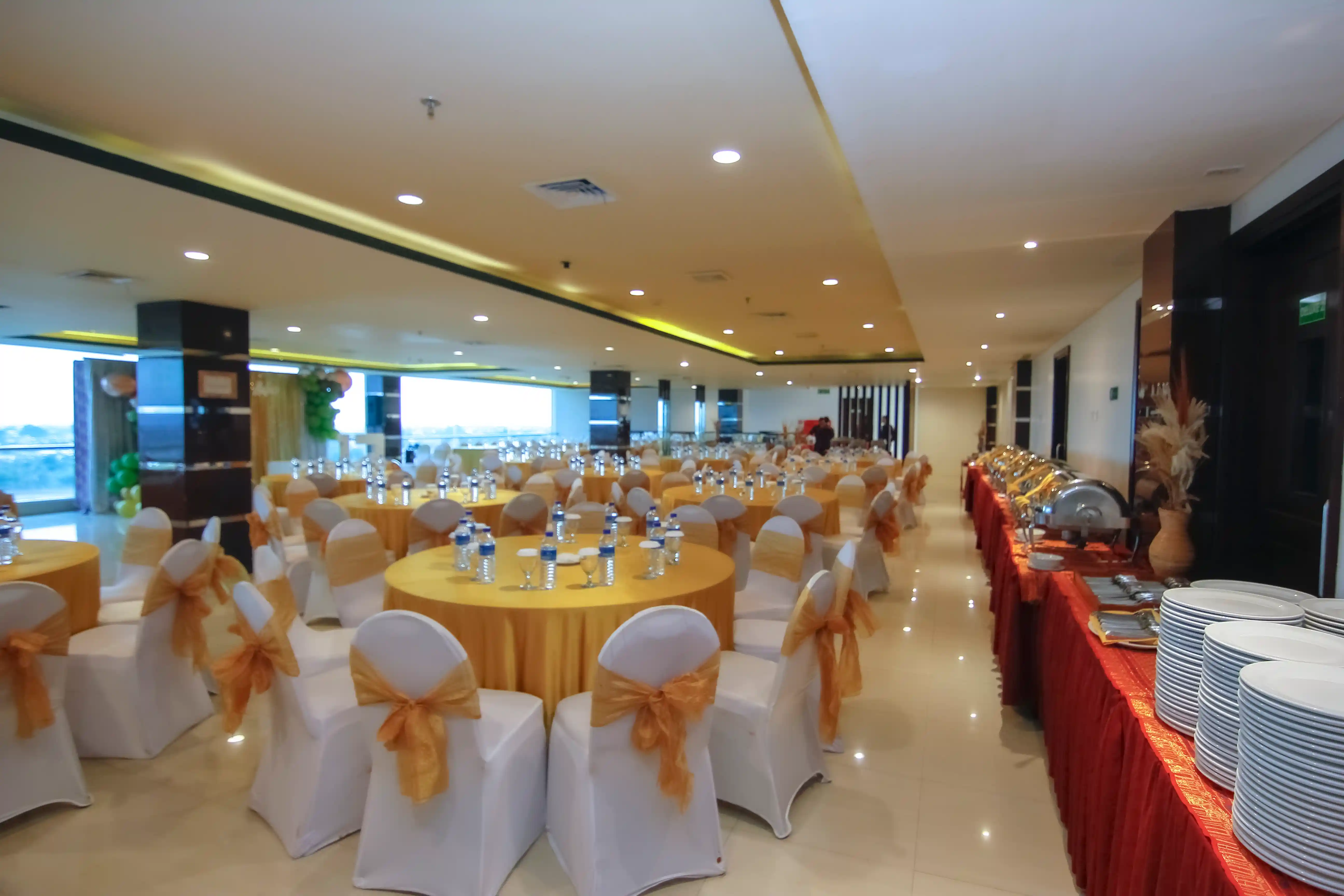 Sky Lounge